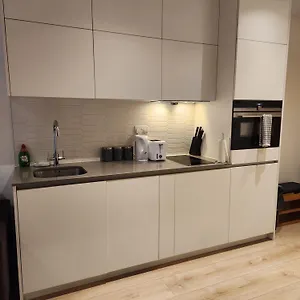 nice-apartment-close-to-ilford-station-netflix-and-wi-fi-free.cambridgehotelsuk.com/