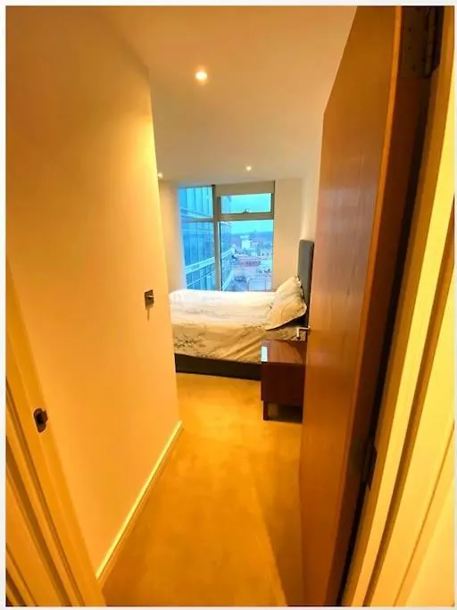 Lovely One Bedroom Apartment In Ilford Town