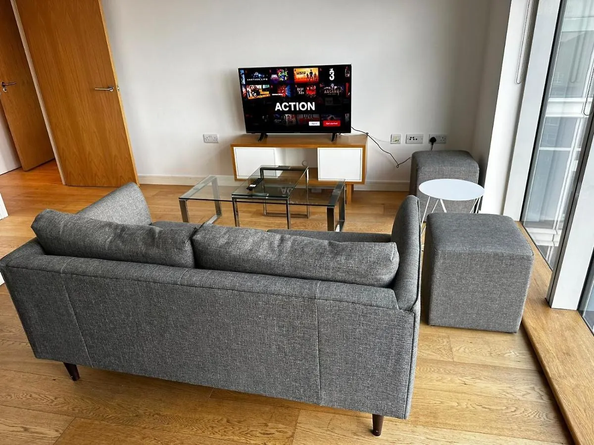Lovely One Bedroom Apartment In Ilford Town