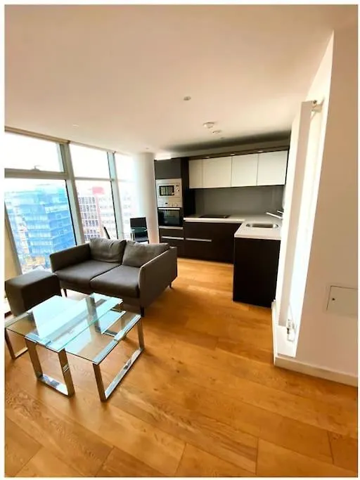 Lovely One Bedroom Apartment In Ilford Town